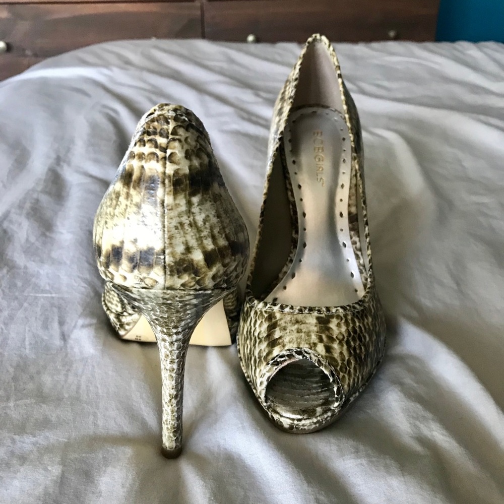 BCBGirls brown snake print peeptoe stiletto pump 8